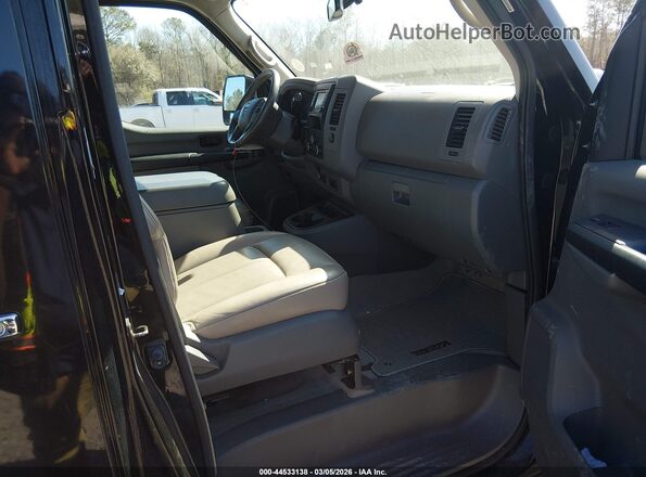 5BZAF0AA5KN850268 2019 NISSAN NV PASSENGER NV3500 HD Черный Вид салона спереди