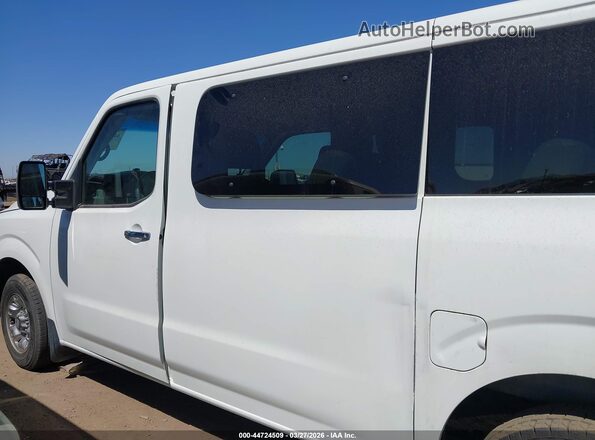 5BZAF0AA6GN855941 2016 NISSAN NV PASSENGER NV3500 HD White Панорамний вид салону 360°