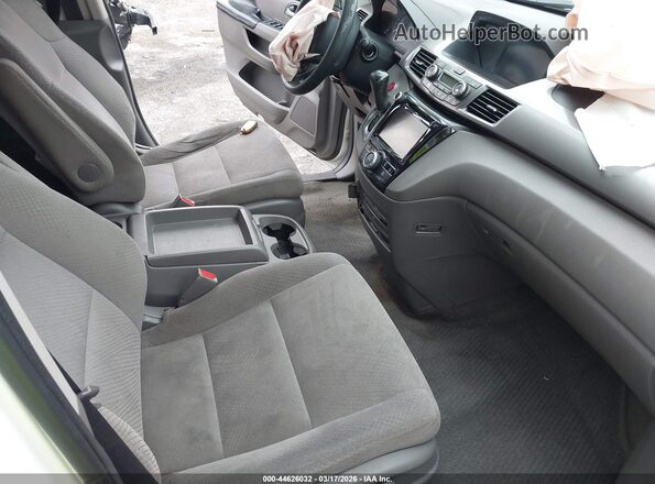 5FNRL5H47HB503847 2017 HONDA ODYSSEY Cream წინა სალონის ხედი