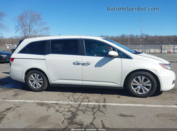 5FNRL5H64GB085361 2016 HONDA ODYSSEY White Widok wnętrza z tyłu
