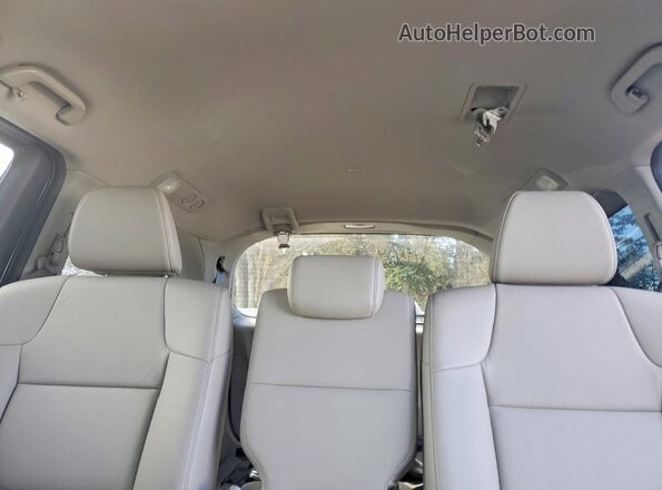5FNRL5H66HB022442 2017 HONDA ODYSSEY Silver Հետևի նստատեղերի տեսք