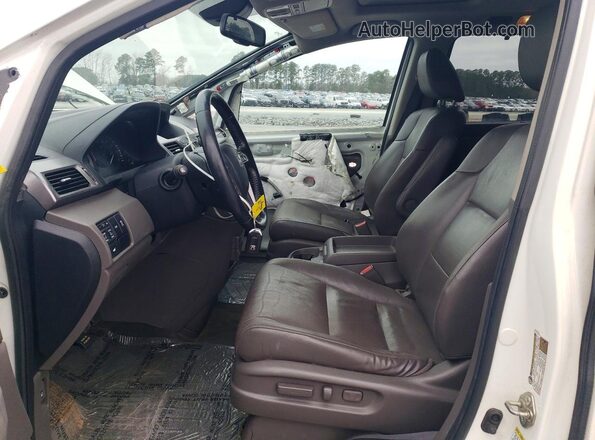 5FNRL5H67HB013393 2017 HONDA ODYSSEY White Widok wnętrza z przodu
