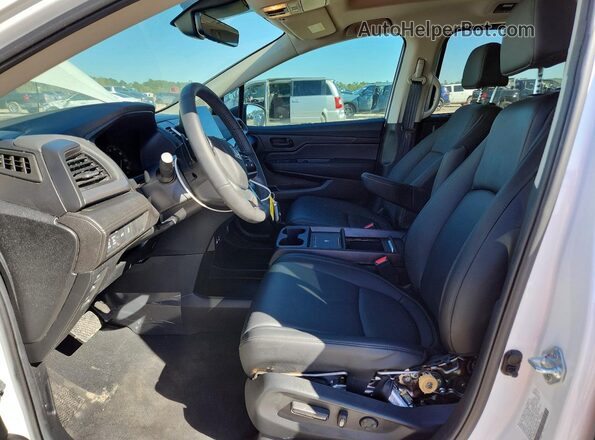 5FNRL6H65TB007249 2026 HONDA ODYSSEY White Вид салону спереду