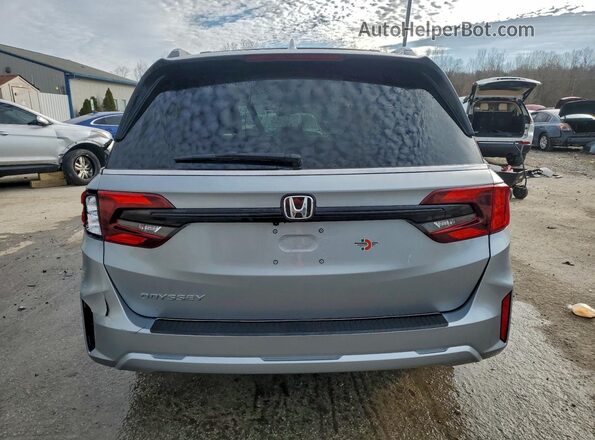 5FNRL6H65TB020566 2026 HONDA ODYSSEY Silver Вид ззаду