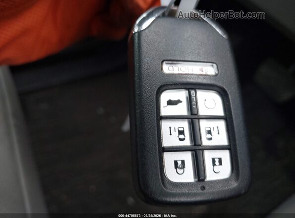 5FNRL6H71MB019022 2021 HONDA ODYSSEY Серебряный 
