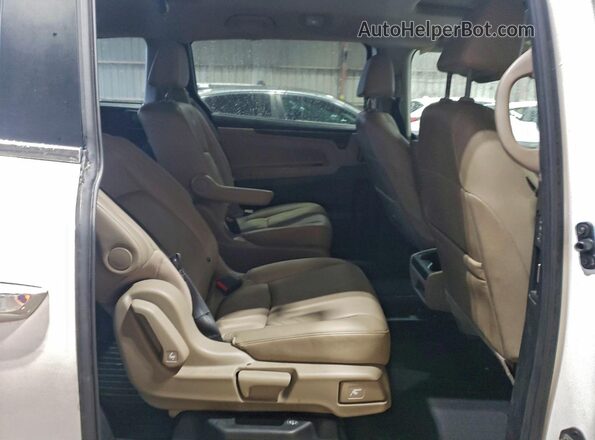 5FNRL6H72NB012579 2022 HONDA ODYSSEY White Вид задньої частини салону