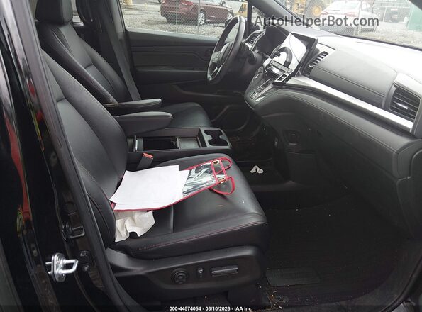 5FNRL6H74PB025417 2023 HONDA ODYSSEY Black Вид салону спереду