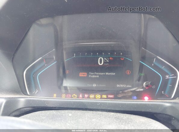 5FNRL6H78NB034330 2022 HONDA ODYSSEY Red Widok tylnych siedzeń