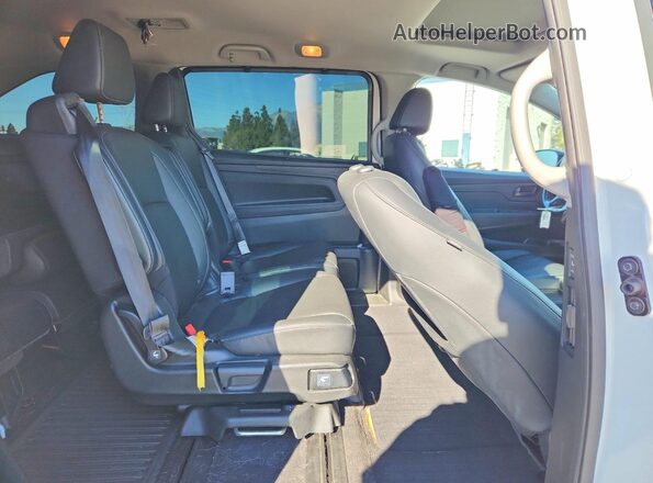 5FNRL6H7XMB007967 2021 HONDA ODYSSEY White Vista de los asientos traseros