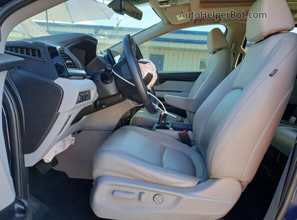 5FNRL6H81PB025187 2023 HONDA ODYSSEY Blue Вид салону спереду