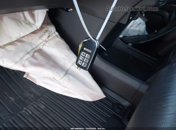 5FNRL6H84PB042890 2023 HONDA ODYSSEY Gray Vista del salpicadero