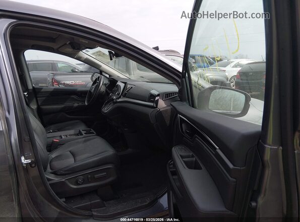 5FNRL6H84RB028992 2024 HONDA ODYSSEY Gray Front interior view