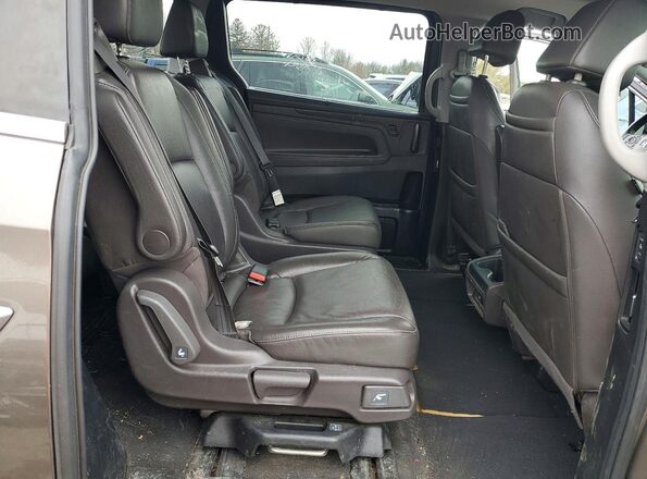 5FNRL6H88MB030768 2021 HONDA ODYSSEY Gray Widok wnętrza z tyłu