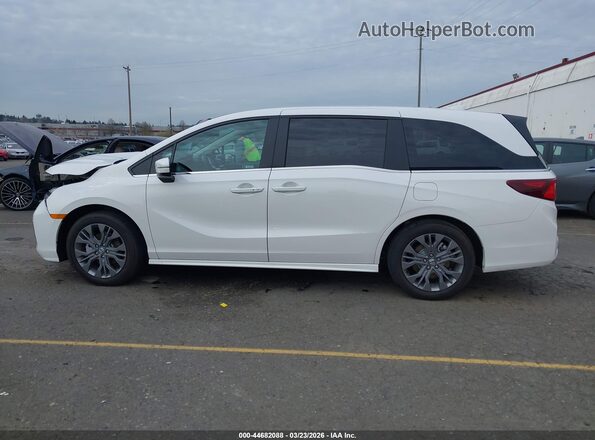 5FNRL6H88TB030106 2026 HONDA ODYSSEY White Vista interior de 360 grados