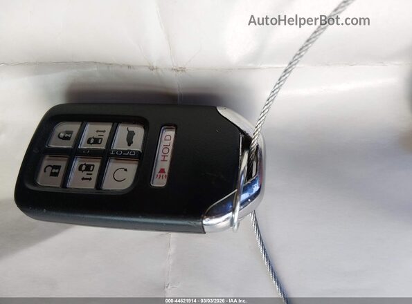 5FNRL6H8XJB017693 2018 HONDA ODYSSEY Gray 