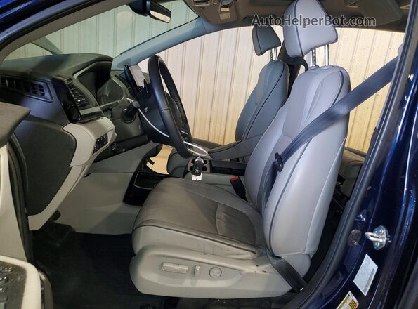 5FNRL6H90PB064510 2023 HONDA ODYSSEY Blue Front interior view