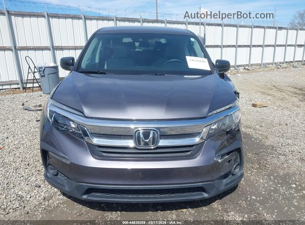 5FNYF5H15KB032152 2019 HONDA PILOT Gray Rear interior view