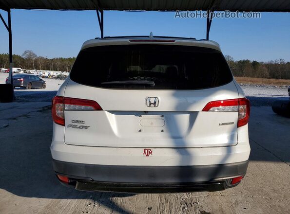 5FNYF5H2XMB006142 2021 HONDA PILOT White Rear view