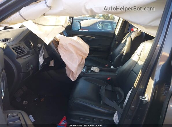 5FNYF5H51JB019447 2018 HONDA PILOT Gray Widok wnętrza z przodu