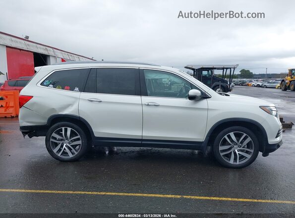 5FNYF6H07JB001609 2018 HONDA PILOT White Vista interior trasera