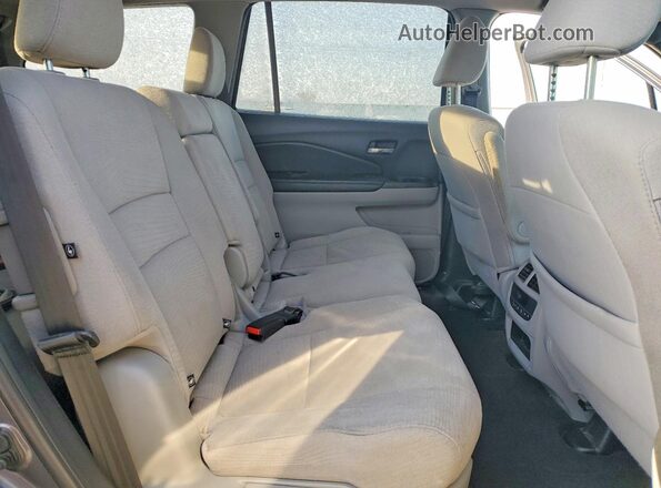5FNYF6H32JB061095 2018 HONDA PILOT Charcoal Widok wnętrza z tyłu