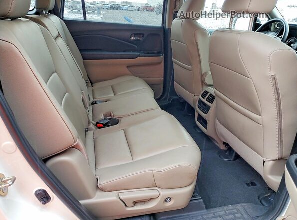 5FNYF6H51JB031622 2018 HONDA PILOT Белый Вид задней части салона