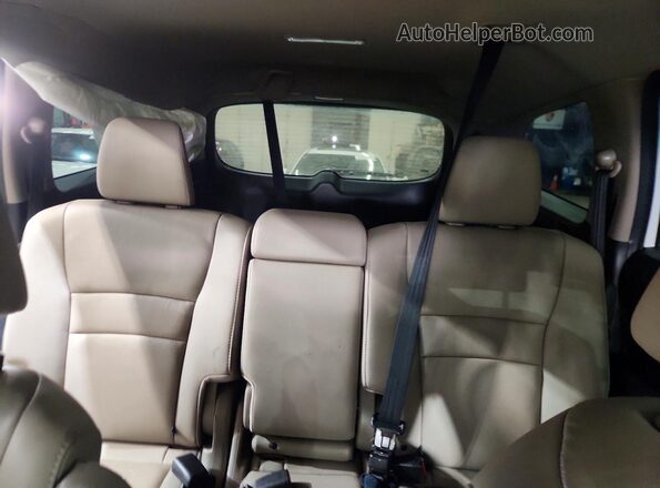 5FNYF6H54MB096954 2021 HONDA PILOT White Vista de los asientos traseros
