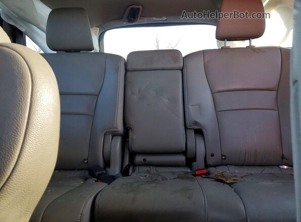 5FNYF6H59MB079177 2021 HONDA PILOT Burgundy Rear seats view