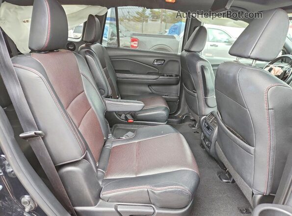 5FNYF6H74MB052972 2021 HONDA PILOT Black Rear interior view
