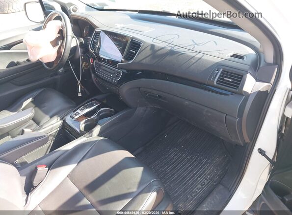 5FNYF6H91MB037217 2021 HONDA PILOT White Front interior view