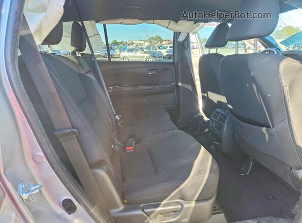 5FNYF7H24MB009016 2021 HONDA PASSPORT Silver Rear interior view
