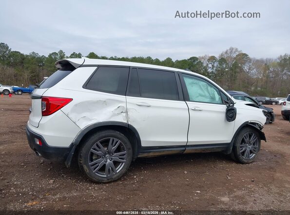 5FNYF7H50MB004826 2021 HONDA PASSPORT White Панорамний вид салону 360°