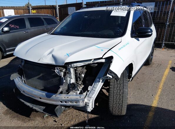 5FNYF8H02KB028066 2019 HONDA PASSPORT White Przód lewy