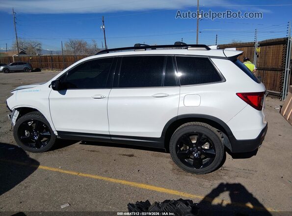 5FNYF8H02KB028066 2019 HONDA PASSPORT White 
