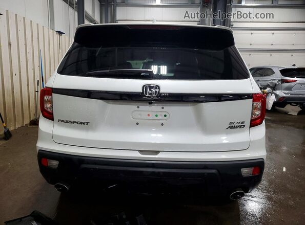 5FNYF8H02MB028183 2021 HONDA PASSPORT White Հետևի տեսք