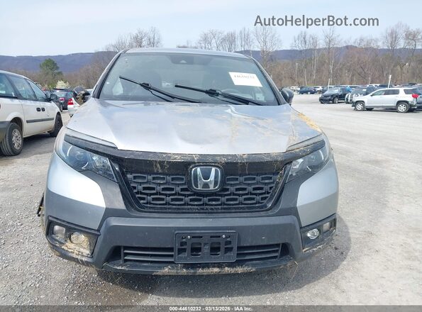 5FNYF8H52LB019574 2020 HONDA PASSPORT Silver Rear interior view