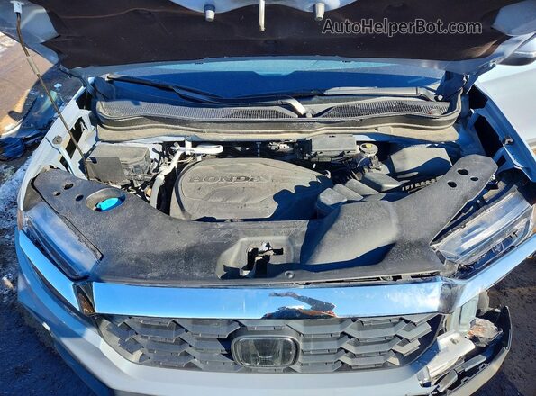5FNYF8H5XPB034975 2023 HONDA PASSPORT Silver Vista del compartimento del motor