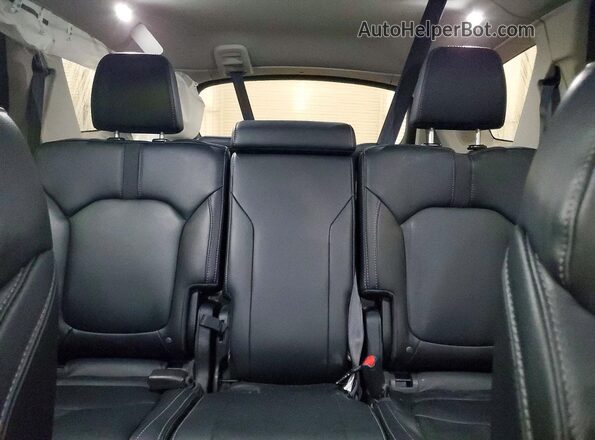 5FNYG1H75RB047741 2024 HONDA PILOT Black Widok tylnych siedzeń