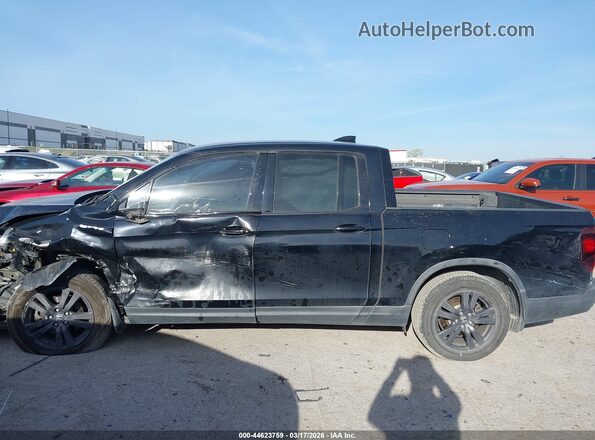 5FPYK2F12JB000360 2018 HONDA RIDGELINE Black Вид задньої частини салону