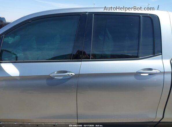 5FPYK2F15KB007840 2019 HONDA RIDGELINE Silver 