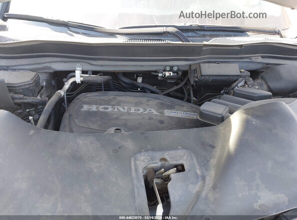 5FPYK2F58JB000785 2018 HONDA RIDGELINE Серебряный Вид сзади