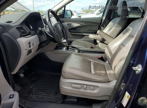 5FPYK2F61HB007094 2017 HONDA RIDGELINE Blue Vista interior delantera