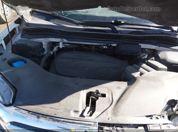 5FPYK3F58HB029302 2017 HONDA RIDGELINE White Rear view