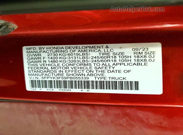 5FPYK3F59PB055339 2023 HONDA RIDGELINE Red Widok komory silnika