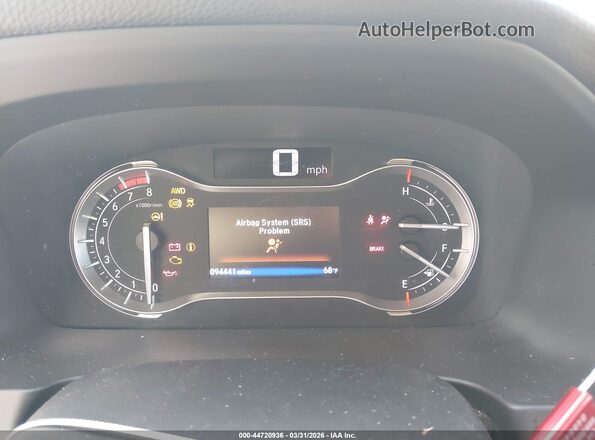 5FPYK3F68JB004558 2018 HONDA RIDGELINE White Vista de los asientos traseros
