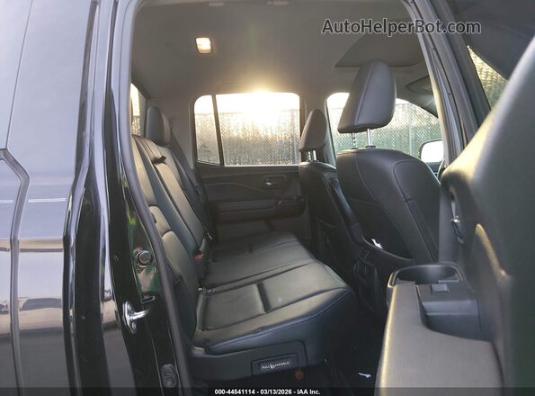 5FPYK3F78HB015885 2017 HONDA RIDGELINE Черный Вид наклейки с VIN-кодом