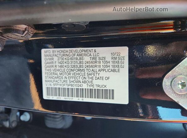 5FPYK3F79PB010242 2023 HONDA RIDGELINE Black Вид підкапотного простору