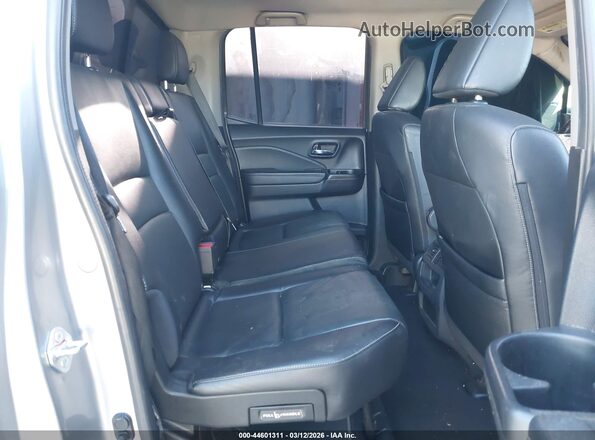 5FPYK3F79PB024481 2023 HONDA RIDGELINE Gray Widok naklejki z numerem VIN