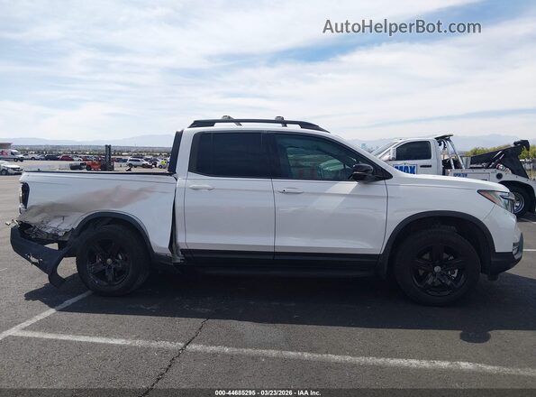 5FPYK3F83NB020092 2022 HONDA RIDGELINE White Սալոնի հետևի տեսք