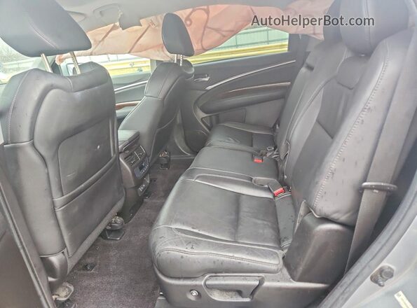 5FRYD4H59HB012965 2017 ACURA MDX Silver Widok wnętrza z tyłu